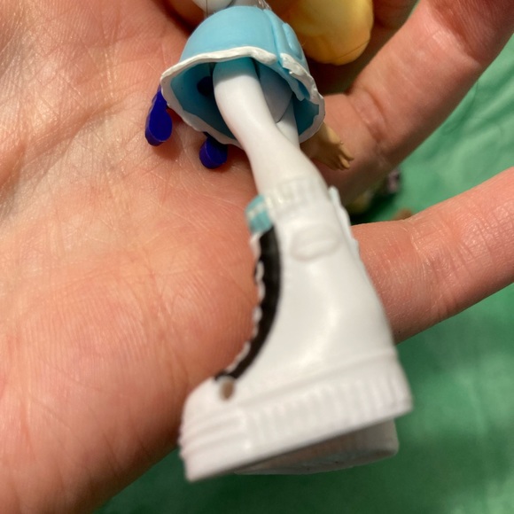 B1G2 - Kuu Kuu Harajuku Mini Fashion Dolls - Set of 3 - Buy 1, Get 2 FREE - Picture 13 of 13